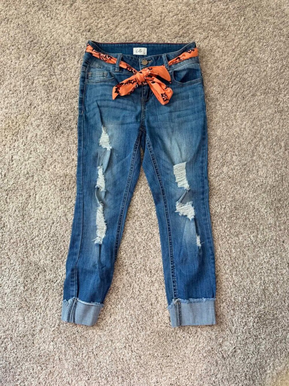 Women's Cello Cropped Jeans with a Pretty Cloth Belt to Tie in a Bow Size 5